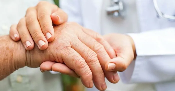 عيادات كبار السن
