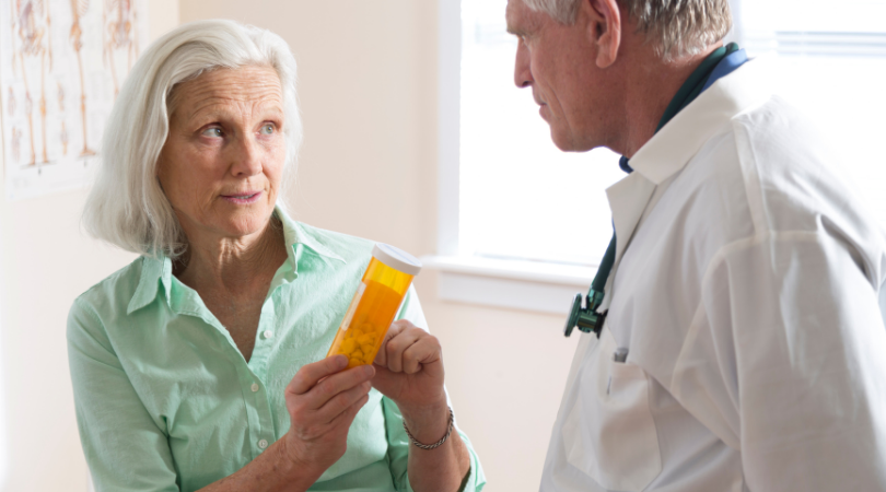 سلس البول عند كبار السن - الأعراض والأسباب 4 مضاعفات سلس البول عند كبار السن